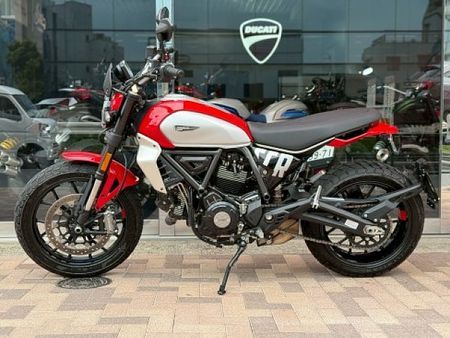 ドゥカティ Scrambler Icon 5