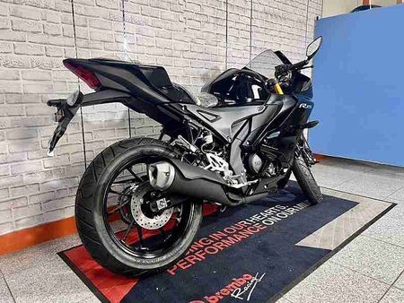 ヤマハ YZF-R15 【新車在庫あり】即納可能です! YZF-R15 3