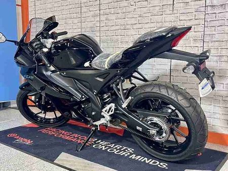 ヤマハ YZF-R15 【新車在庫あり】即納可能です! YZF-R15 7