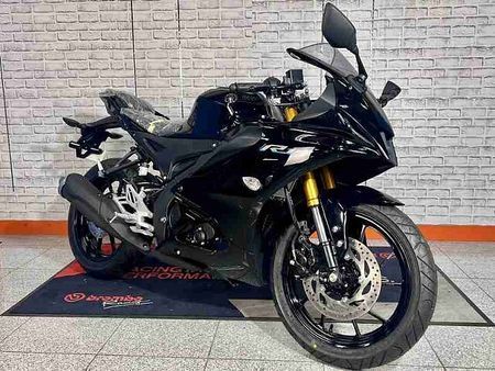 ヤマハ YZF-R15 【新車在庫あり】即納可能です! YZF-R15 8