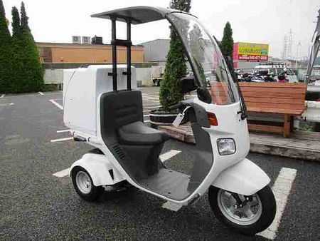 ホンダ ジャイロキャノピー 2