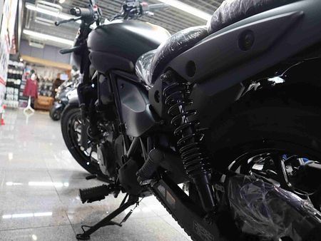 カワサキ エリミネーター400(2023-) 【新車在庫あり】即納可能です! エリミネーター400SE 8