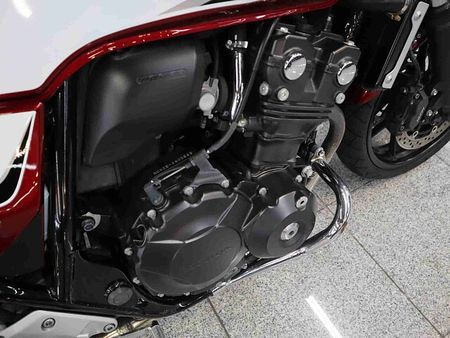 ホンダ CB400スーパーフォア CB400SF REVO 8