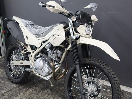 カワサキ KLX230 シェルパ 【新車在庫あり】即納可能です! KLX230シェルパ 2