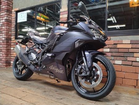 カワサキ ZX-25R 【新車在庫あり】即納可能です! ZX-25R SE 2