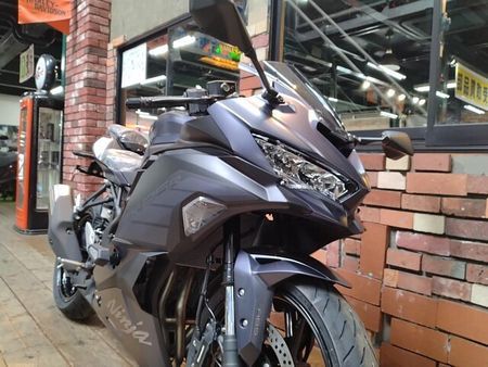 カワサキ ZX-25R 【新車在庫あり】即納可能です! ZX-25R SE 5