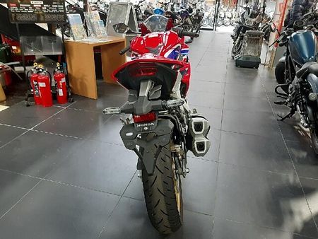 ホンダ CBR250RR (MC51) CBR250RR 4