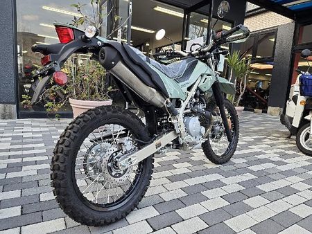 カワサキ KLX230 シェルパ 【新車在庫あり】即納可能です! KLX230シェルパ 3