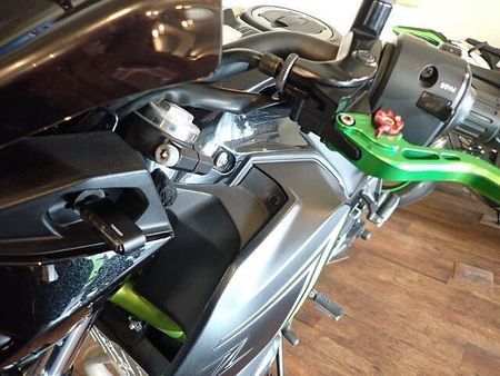 カワサキ Z650 当店で新車販売、整備してきたワンオーナー車!カスタム多数のお買い得車♪大型初心者にお勧め! 18