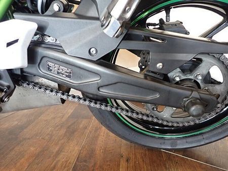 カワサキ Z650 当店で新車販売、整備してきたワンオーナー車!カスタム多数のお買い得車♪大型初心者にお勧め! 30