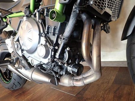 カワサキ Z650 当店で新車販売、整備してきたワンオーナー車!カスタム多数のお買い得車♪大型初心者にお勧め! 43