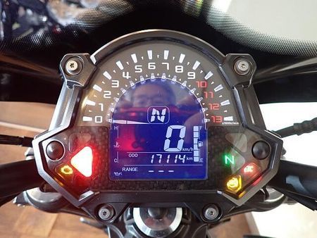 カワサキ Z650 当店で新車販売、整備してきたワンオーナー車!カスタム多数のお買い得車♪大型初心者にお勧め! 9