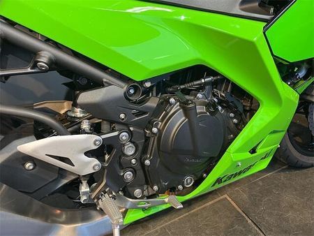 カワサキ ニンジャ 400 街乗りからサーキットまで☆人気車種の為、お早めにご検討くださいませ☆ 19