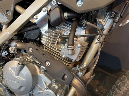 カワサキ KLX230 シェルパ 初心者からベテランまで☆オフロード復活です☆人気車種の為、お早めにご検討くださいませ☆ 8