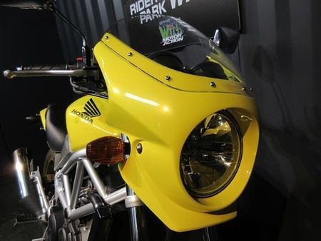 ホンダ VTR250 低走行車両☆足つきも良く、初めてのバイクにもピッタリです☆ 4