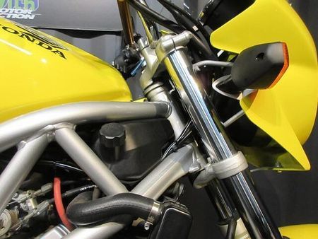 ホンダ VTR250 低走行車両☆足つきも良く、初めてのバイクにもピッタリです☆ 9