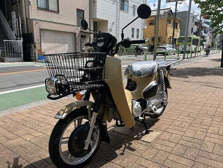 ホンダ スーパーカブ110プロ ソロキャンプや普段使いもできるビジネス車をオシャレなカラーで乗ってみませんか。即納できます 3