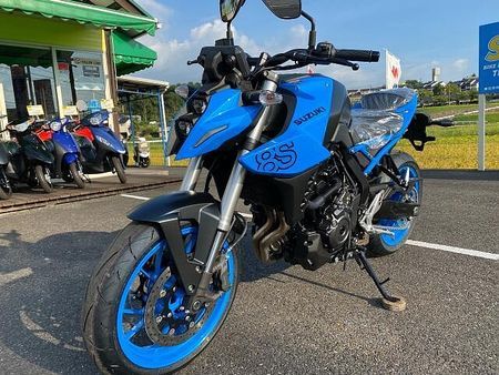 スズキ GSX-8S NEWモデル入荷しました!乗って楽しいバイク是非ご体感ください! 14