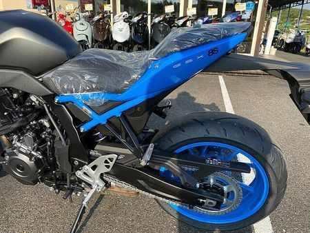 スズキ GSX-8S NEWモデル入荷しました!乗って楽しいバイク是非ご体感ください! 10