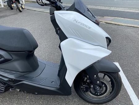 ヤマハ X FORCE 当店新車販売ワンオーナーの良質車両です。ピカピカの1台です。 5