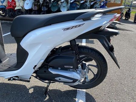 ホンダ ディオ110 毎日の移動に経済的でぴったりなスクーター! 12