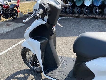 ホンダ ディオ110 毎日の移動に経済的でぴったりなスクーター! 14