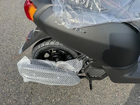 ヤマハ ジョグデラックス デラックス 人気のジョグDX入荷しました!通勤通学にぴったりのスクーターです。 6
