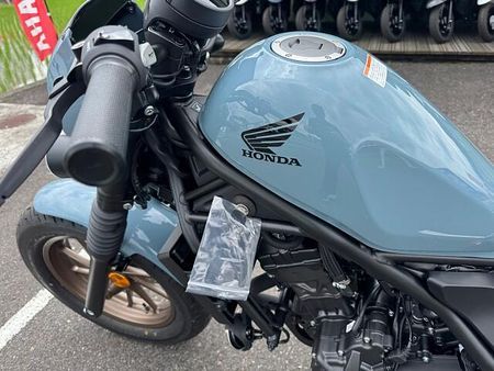 ホンダ レブル 250 Sエディション Eクラッチ Eクラッチ お気軽にお問い合わせください。 18