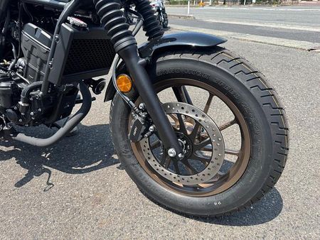 ホンダ レブル 250 Eクラッチ 店頭現車無し、要取り寄せ車両。 3
