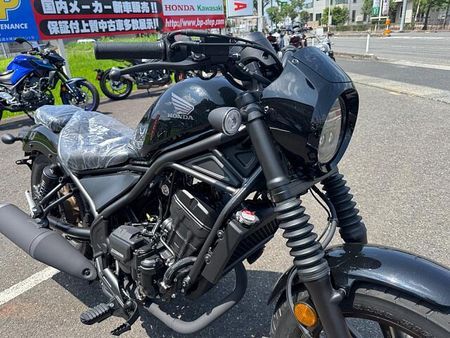 ホンダ レブル 250 Eクラッチ 店頭現車無し、要取り寄せ車両。 4