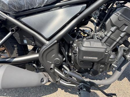 ホンダ レブル 250 Eクラッチ 店頭現車無し、要取り寄せ車両。 7