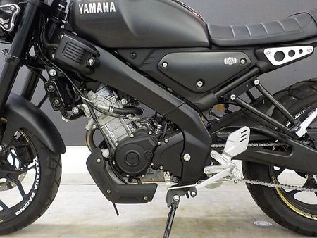 ヤマハ XSR155 XSR155 ヨシムラマフラー装備 初年度2021年 【マル得】 12