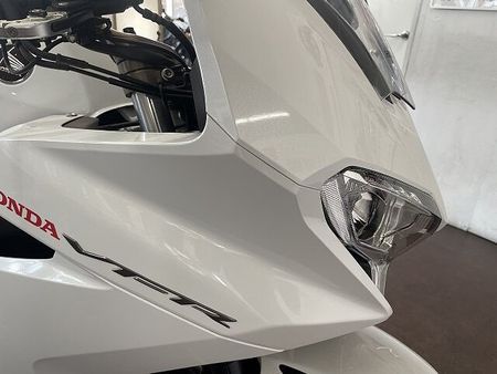 ホンダ VFR800F VFR800F グリップヒーター TSR製マフラー 26