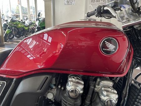 ホンダ CB1100 CB1P00 エンジンスライダー カスタムシート 10