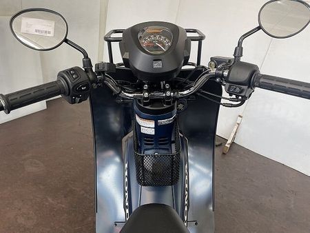 ホンダ クロスカブ110 クロスカブ110 2022年モデル レッグガードなどカスタム多数 15