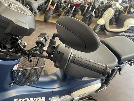 ホンダ クロスカブ110 クロスカブ110 2022年モデル レッグガードなどカスタム多数 20