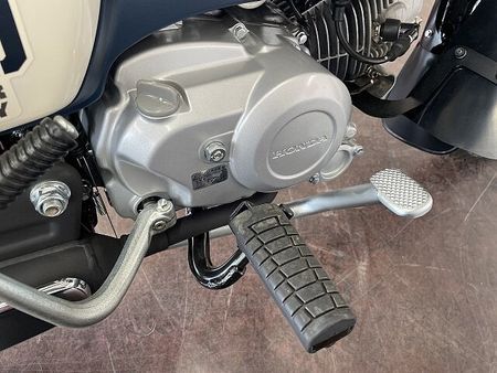 ホンダ クロスカブ110 クロスカブ110 2022年モデル レッグガードなどカスタム多数 34
