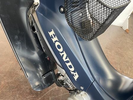 ホンダ クロスカブ110 クロスカブ110 2022年モデル レッグガードなどカスタム多数 39