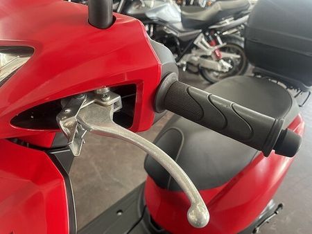 ヤマハ ジョグZ 【即日納車可能車!】JOG 2018年モデル トップケース付き 18