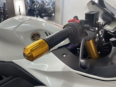 ヤマハ YZF-R25 YZF-R25 WGP 60th Anniversary フェンダレス クイックシフター 22