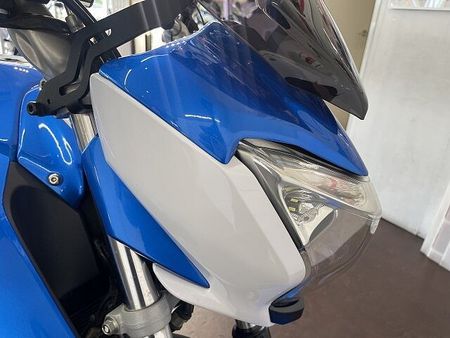 スズキ GSR250 GSR250 2013年モデル スクリーン リアボックス装備 24