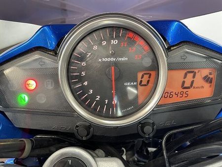 スズキ GSR250 GSR250 2013年モデル スクリーン リアボックス装備 6
