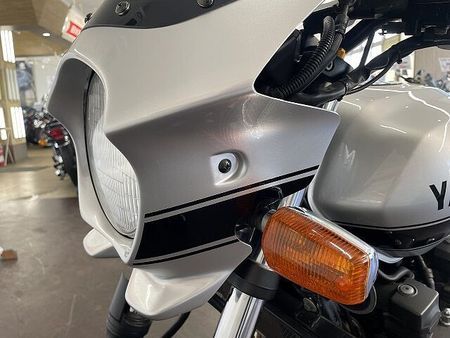 ヤマハ XJR1300 XJR1300-2 2015年モデル ビキニカウル エンジンスライダー 27