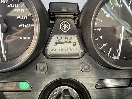 ヤマハ XJR1300 XJR1300-2 2015年モデル ビキニカウル エンジンスライダー 6