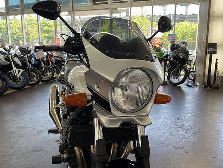 ヤマハ XJR1300 XJR1300-2 2015年モデル ビキニカウル エンジンスライダー 9