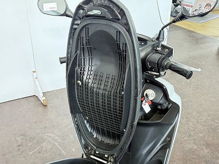 ヤマハ シグナスX SR シグナスXーSR 2020年モデル スクリーン リアボックス!! 16