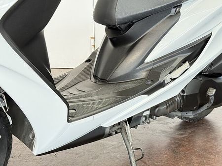 ヤマハ シグナスX SR シグナスXーSR 2020年モデル スクリーン リアボックス!! 21