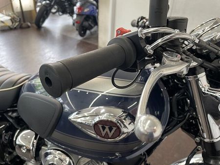 カワサキ W800 W800 エンジンガード 2023年モデル 22