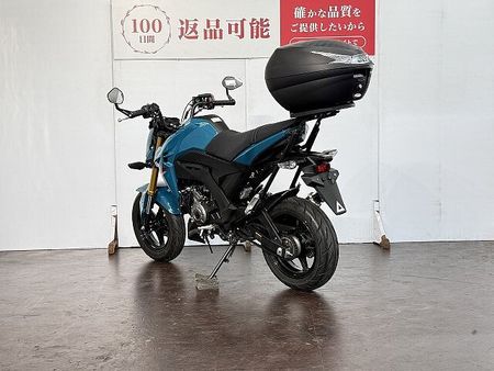 カワサキ Z125 プロ Z125PRO BEAMSマフラー トップケース装備 4