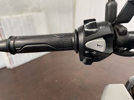 ホンダ CB125R CB125R ABS モリワキマフラー フェンダーレス 17